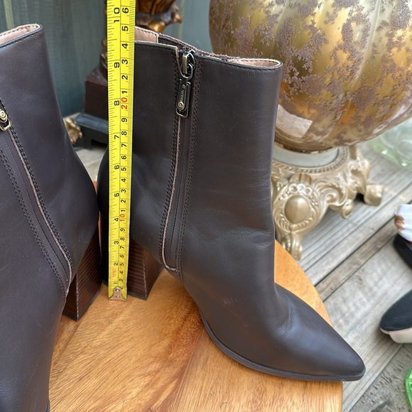 Blondo Women's Waterproof Brown Zip Boots Block Heel size 8 - Picture 10 of 13